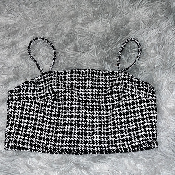 Garage Crop Top and Pant set, size Small, black and white patterned - Picture 3 of 3